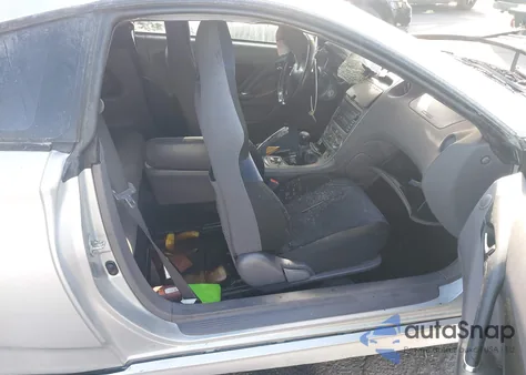 2001 Toyota Celica Gts z USA, uszkodzony, nr VIN JTDDY32T410051800